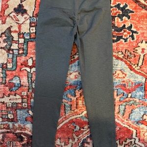 Gray Amplify Leggings | Alphalete